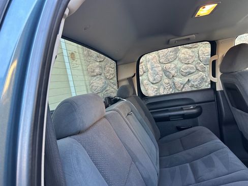 Used 2008 Chevrolet Silverado 2500 LT w/ 1LT Convenience Package image 34