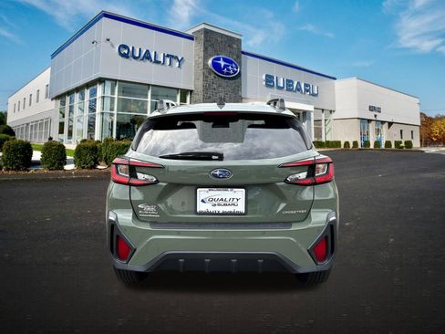 Used 2024 Subaru Crosstrek 2.5i Limited AWD/4WD image 3