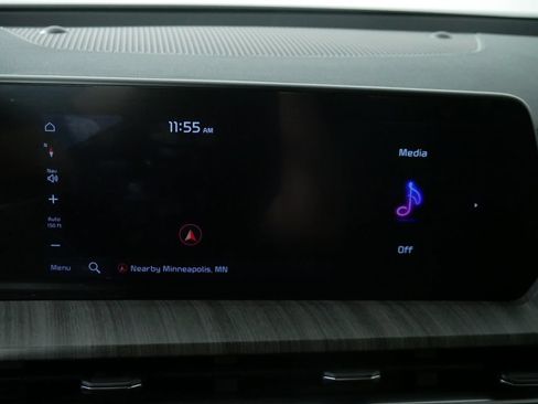 Used 2024 Kia Telluride EX AWD/4WD image 32