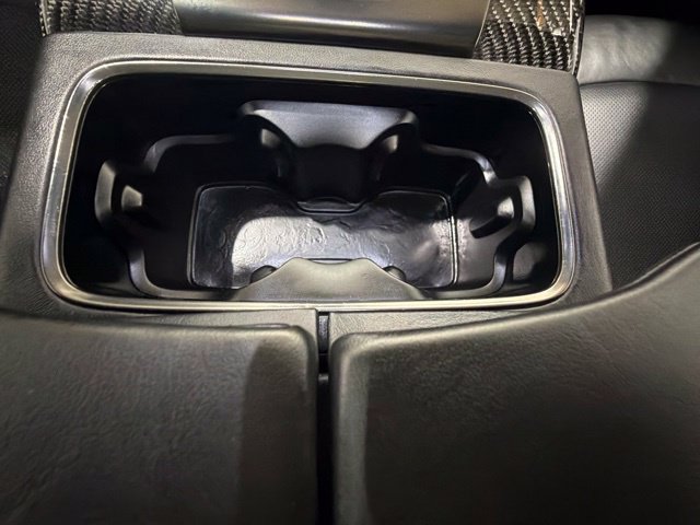 Used 2021 Aston Martin DBX AWD/4WD image 40