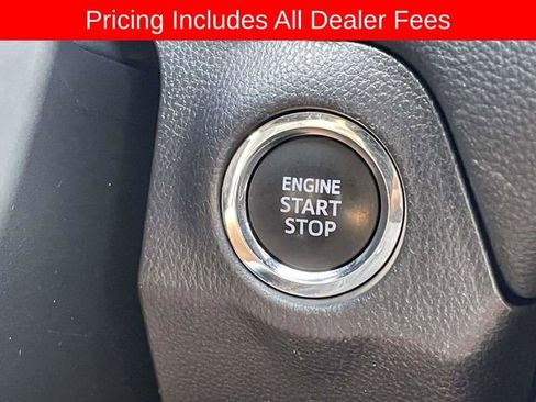 Used 2024 Toyota RAV4 XLE AWD/4WD image 28