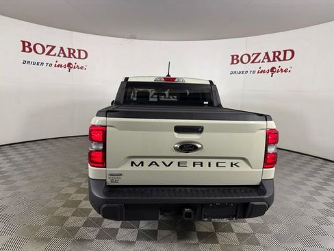 Certified 2024 Ford Maverick Lariat w/ Black Appearance Package FWD image 7