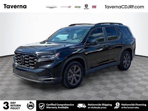 Used 2025 Honda Pilot Sport image 1