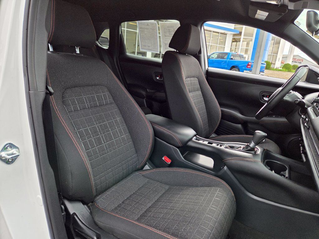 Used 2024 Honda HR-V Sport image 22
