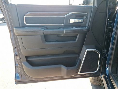 Used 2022 RAM 2500 Laramie image 12