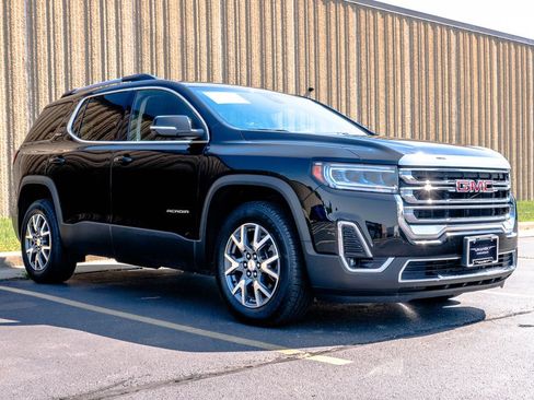 Certified 2023 GMC Acadia SLT AWD/4WD image 2