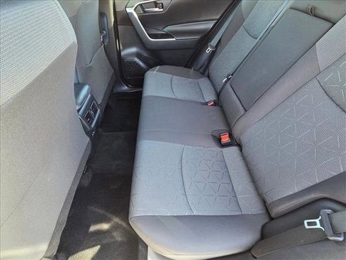 Certified 2022 Toyota RAV4 XLE image 17