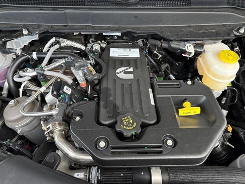 New 2026 RAM 3500 Tradesman AWD/4WD image 28