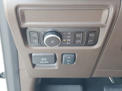 Certified 2025 Ford F150 King Ranch w/ FX4 Off-Road Package AWD/4WD image 33