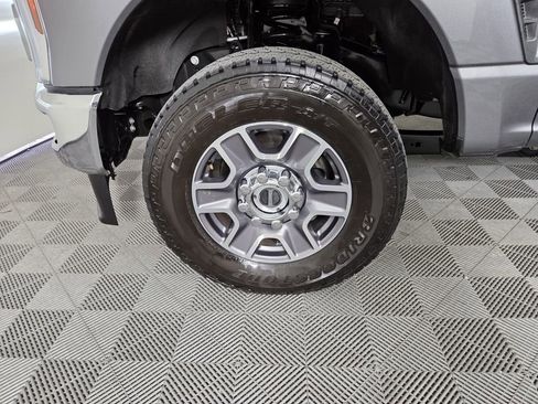 Used 2024 Ford F250 Lariat image 11