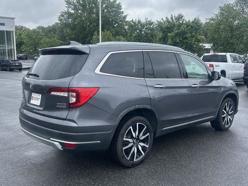 Used 2019 Honda Pilot Touring image 4