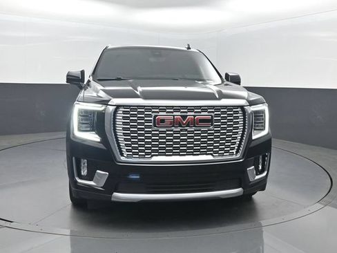 Used 2021 GMC Yukon Denali w/ Denali Ultimate Package AWD/4WD image 35