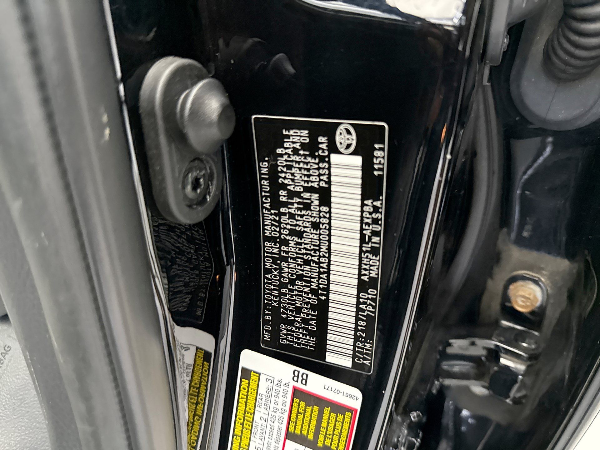 Used 2021 Toyota Avalon Limited w/ Advanced Safety Package FWD image 25