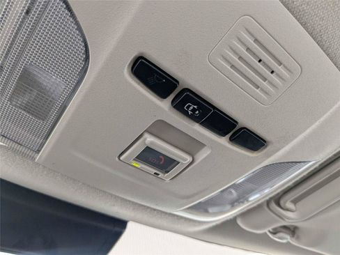 Used 2022 Toyota Corolla LE FWD image 25
