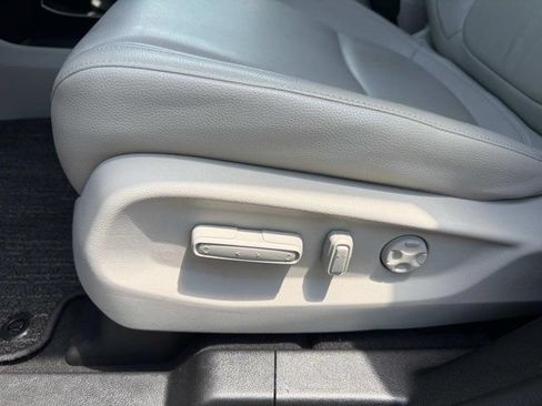 Used 2025 Honda Odyssey EX-L image 9