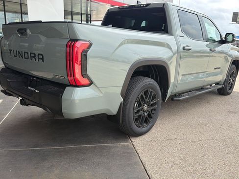 New 2026 Toyota Tundra Limited AWD/4WD image 8