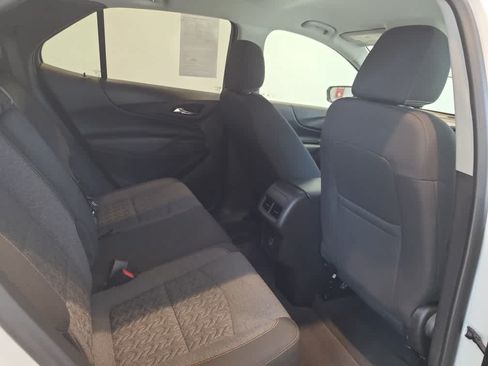 Used 2023 Chevrolet Equinox LT AWD/4WD image 18