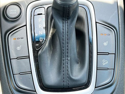 Used 2020 Hyundai Kona SEL FWD image 19