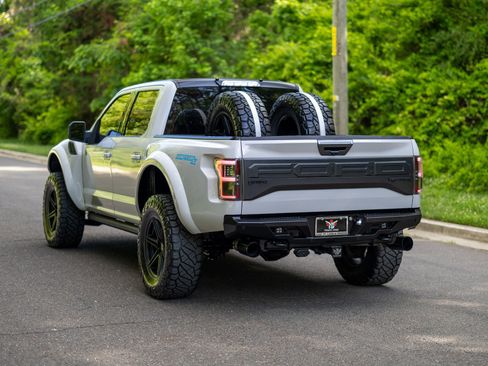 Used 2018 Ford F150 Raptor w/ Equipment Group 802A Luxury AWD/4WD image 28