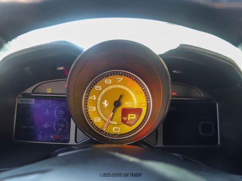 Used 2019 Ferrari Portofino image 41