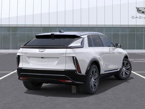 New 2025 Cadillac Lyriq Luxury image 4