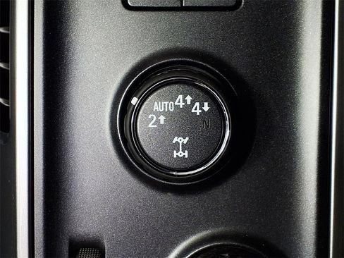 Used 2017 Chevrolet Silverado 1500 LT w/ All Star Edition image 17