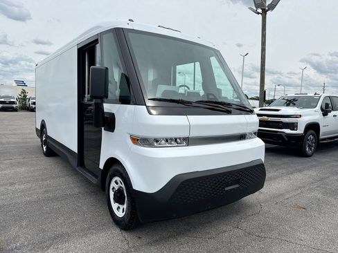 Used 2024 Chevrolet Brightdrop 600 w/ Battery Pack, Max Range AWD/4WD image 7