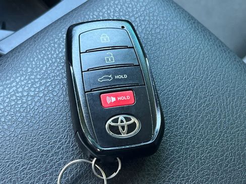 Used 2025 Toyota Camry LE w/ Convenience Package FWD image 27