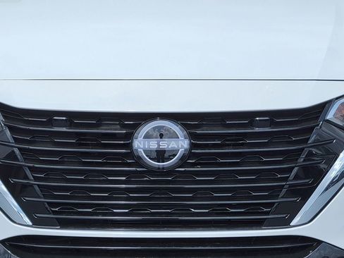 New 2025 Nissan Sentra S image 9