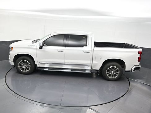 Used 2023 Chevrolet Silverado 1500 High Country RWD image 16