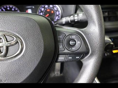 Used 2019 Toyota RAV4 XLE w/ Convenience Package AWD/4WD image 23