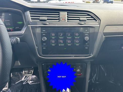 Certified 2024 Volkswagen Tiguan SE R-Line FWD image 20