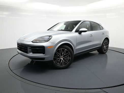 Used 2026 Porsche Cayenne Coupe AWD/4WD image 1