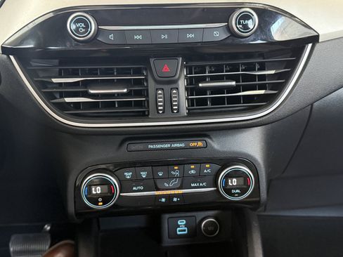 Used 2021 Ford Escape SE AWD/4WD image 14