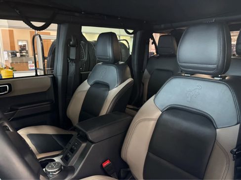 Used 2024 Ford Bronco Wildtrak AWD/4WD image 23