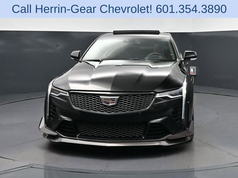 Used 2022 Cadillac CT4 V Blackwing w/ Carbon Fiber 1 Package RWD image 10