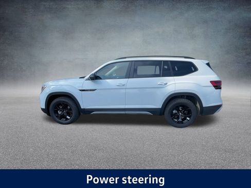 New 2025 Volkswagen Atlas Peak Edition SE image 14