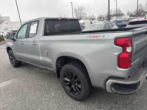 Used 2024 Chevrolet Silverado 1500 LT image 8