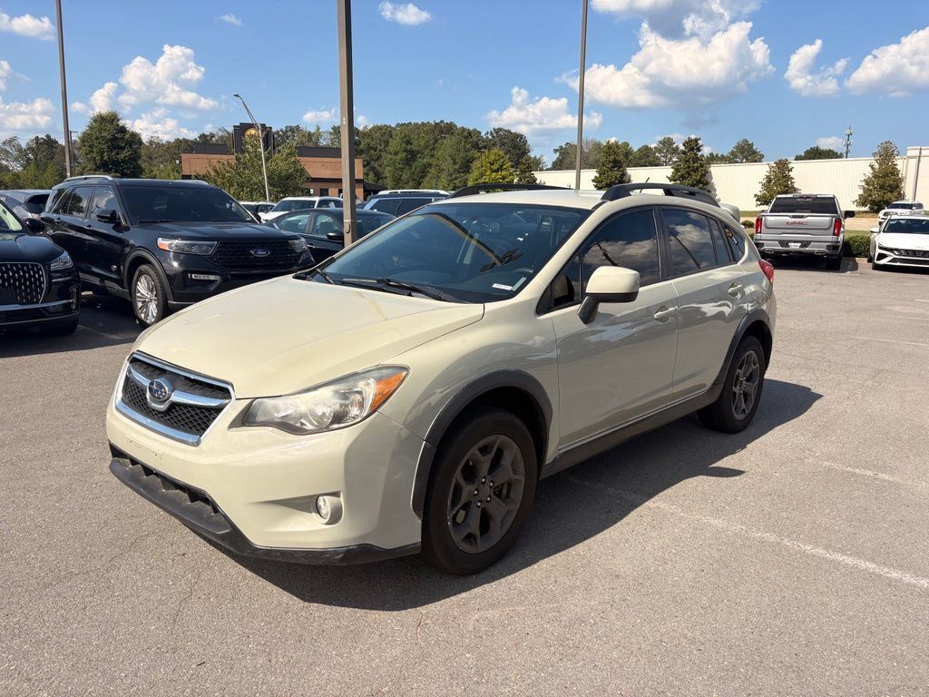 Used 2014 Subaru Crosstrek 2.0i Premium AWD/4WD image 3