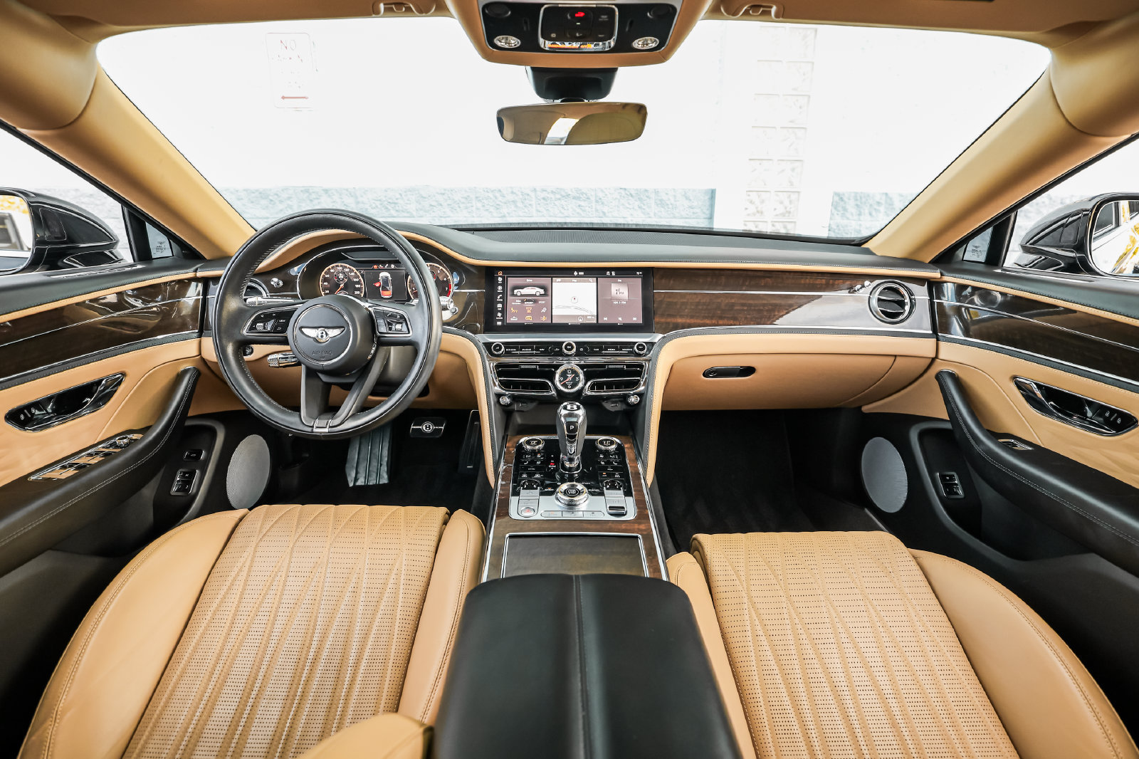 Certified 2022 Bentley Flying Spur V8 AWD/4WD image 4