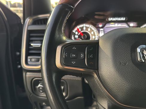 Used 2022 RAM 1500 Limited image 18