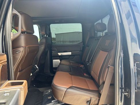 Certified 2025 Ford F250 King Ranch AWD/4WD image 15