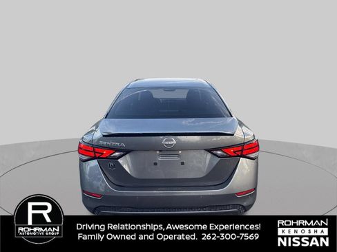 Used 2025 Nissan Sentra S w/ Trunk Package FWD image 4