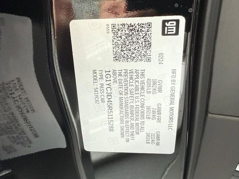 Used 2024 Chevrolet Corvette Stingray Premium Conv w/ Battery Protection Package image 20