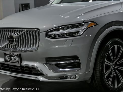 Used 2024 Volvo XC90 B6 Plus image 6