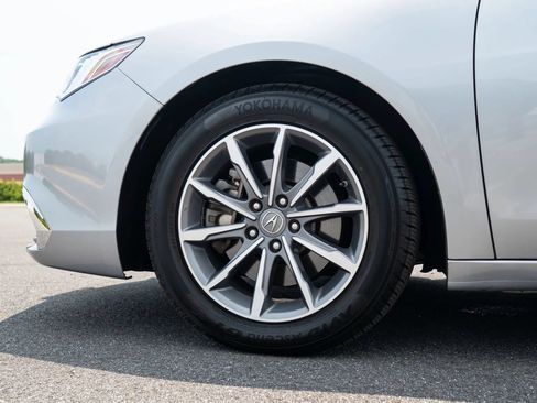 Used 2019 Acura TLX w/ Technology Package FWD image 14