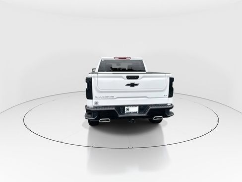 Used 2025 Chevrolet Silverado 1500 LT Trail Boss AWD/4WD image 7