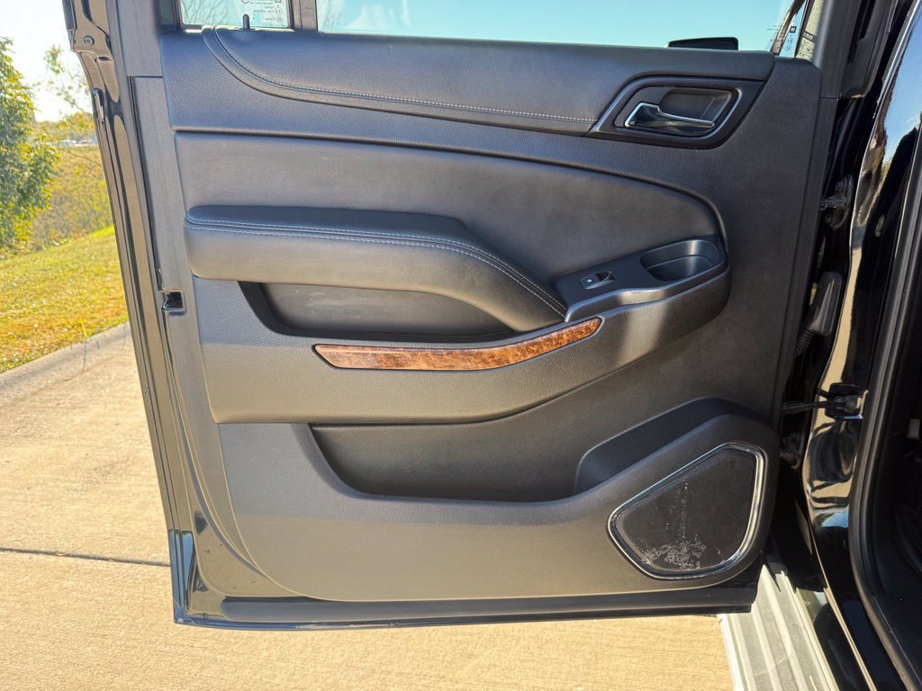 Used 2016 Chevrolet Suburban LTZ AWD/4WD image 16