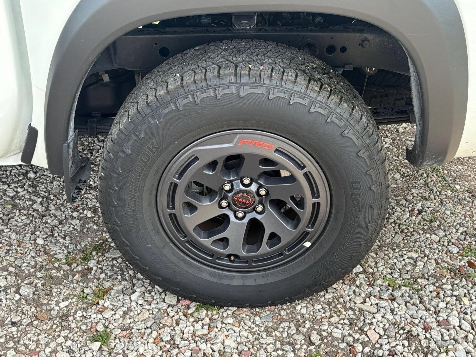 Used 2026 Nissan Frontier PRO-4X AWD/4WD image 30