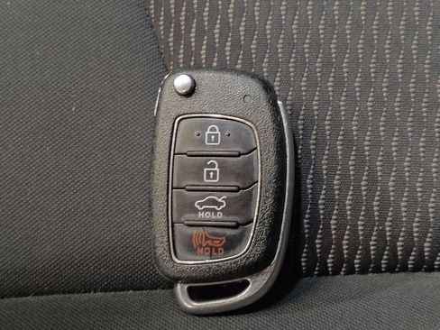 Used 2019 Hyundai Sonata SE FWD image 32